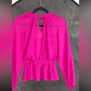 EXPRESS Sheer Fuchsia Pink V-Neck Peplum Blouse | XS